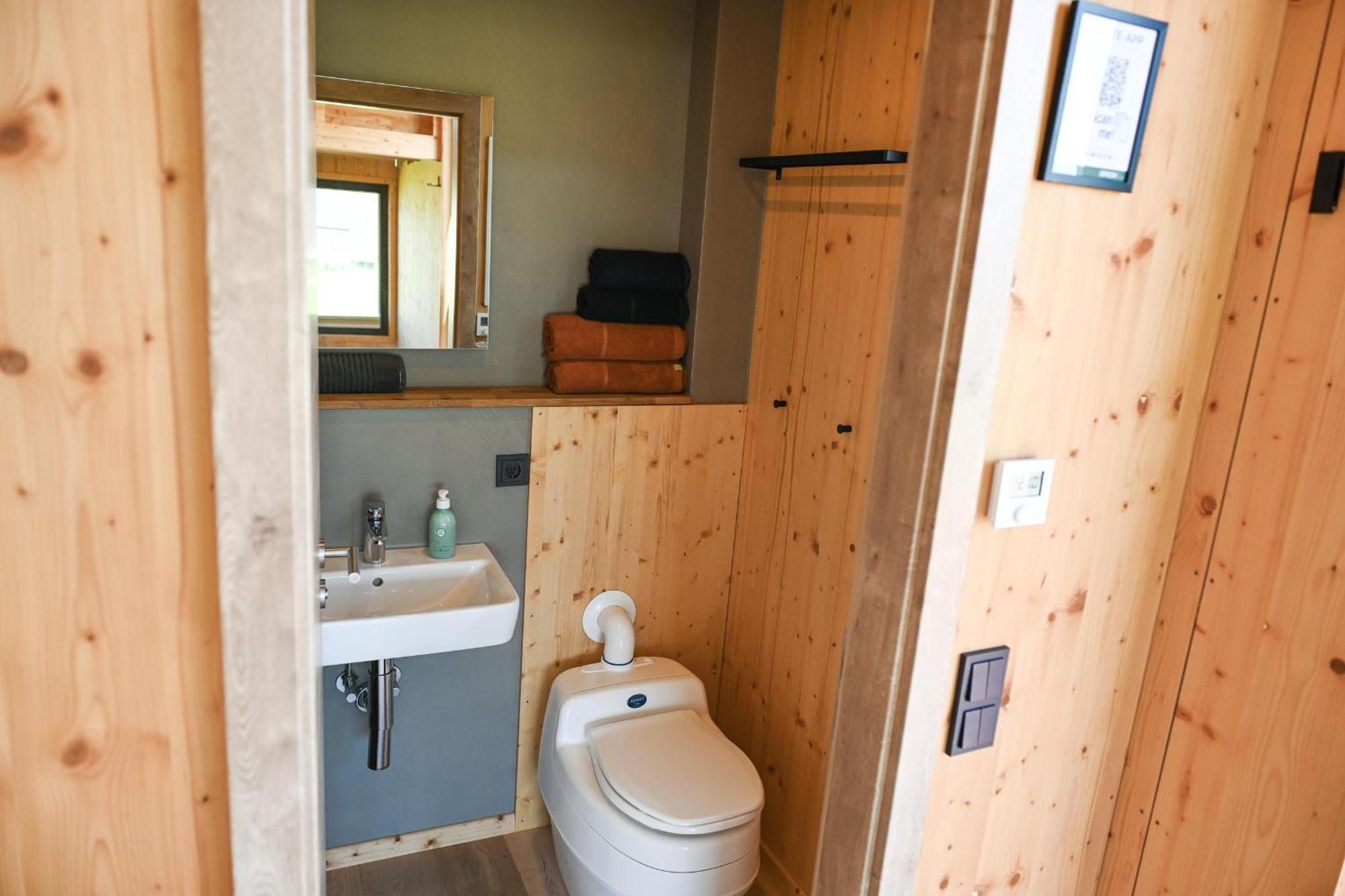 Tiny House Nature 16 Zur Meerseite - Green Tiny Village Harlesiel Carolinensiel Exterior photo